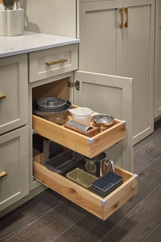 Base+Cabinet+with+Roll+Trays+Diamond+Distinction+Premium+Accessories